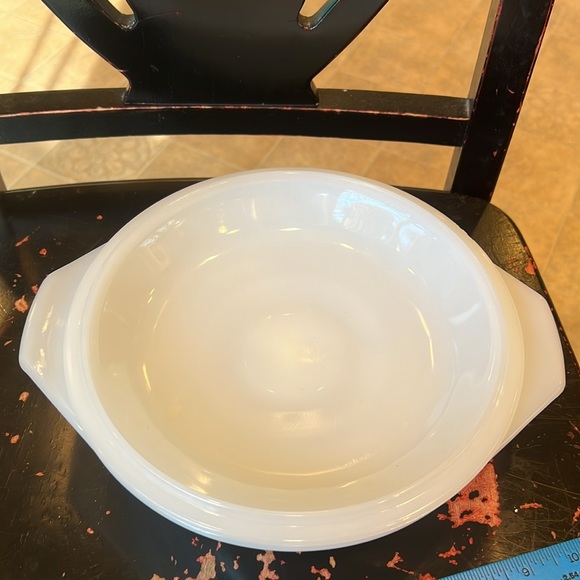 VTG Fire King Oven Proof Casserole - Picture 9 of 12